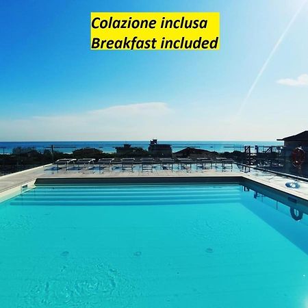 Residence Aries Cesenatico Exterior photo