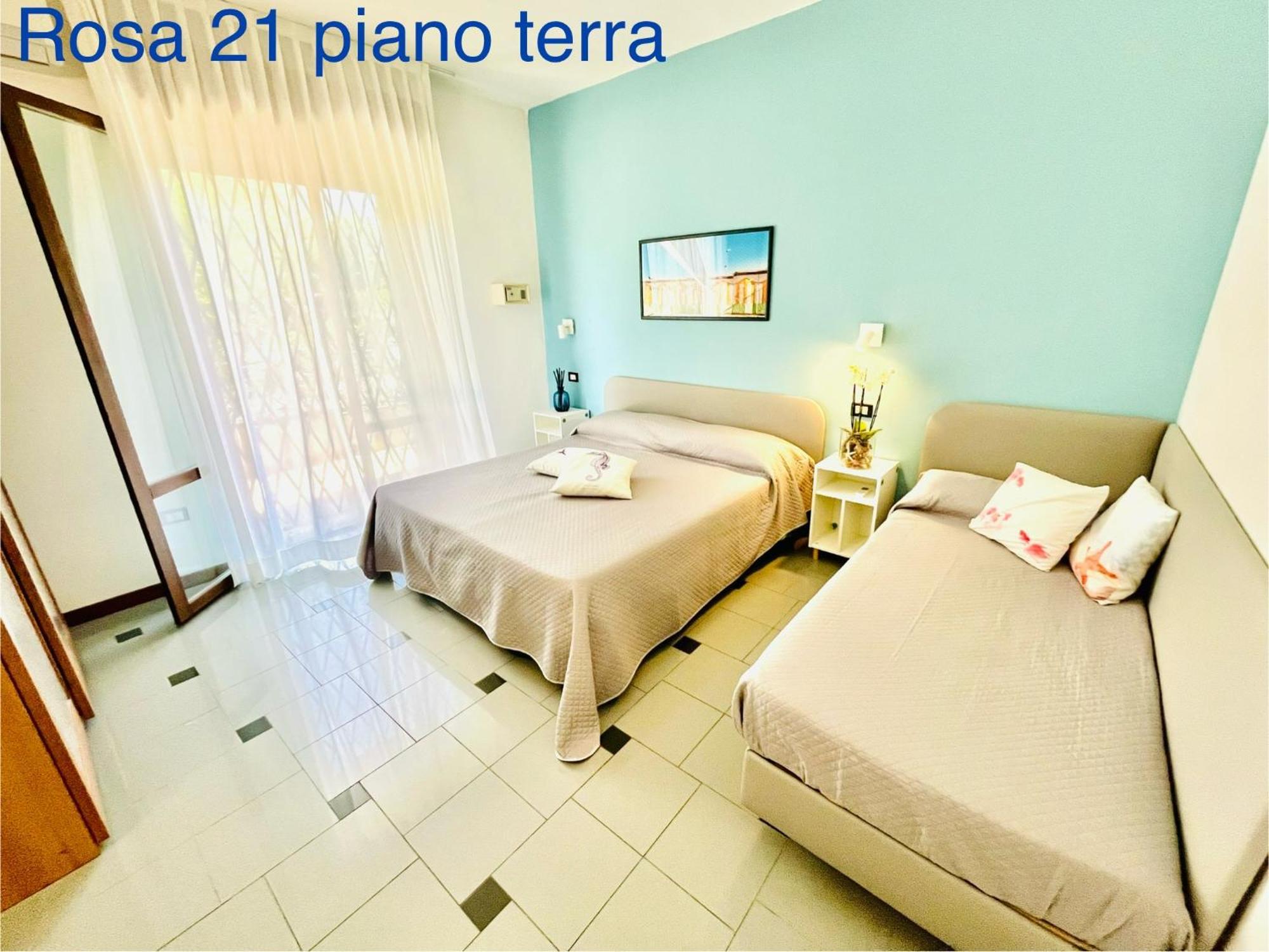 Residence Aries Cesenatico Exterior photo